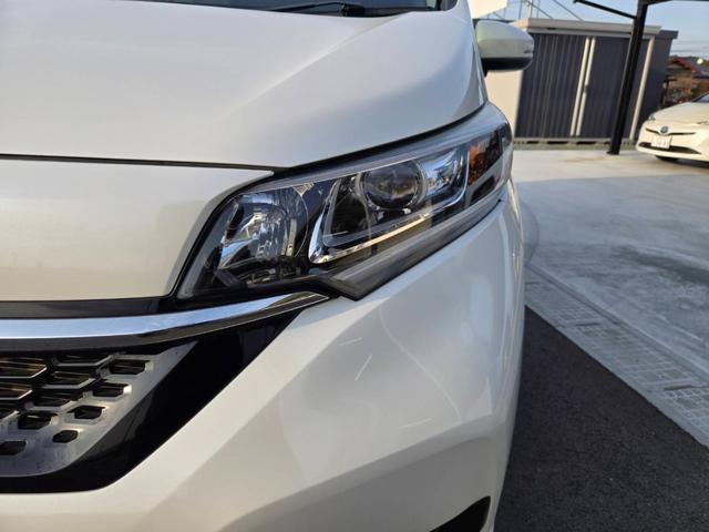 フリードハイブリッド 　Ｇ　ホンダセンシング　両側パワースライドドア　ナビ　Ｂｌｕｅｔｏｏｔｈ　Ｂモニター　スマートキー　プッシュスタートボタン　フロントドラレコ　ＥＴＣ（11枚目）