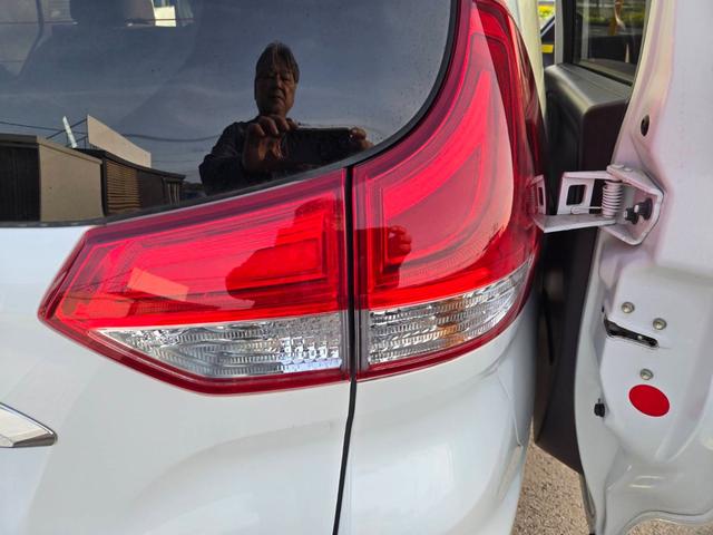 フリードハイブリッド 　Ｇ　ホンダセンシング　両側パワースライドドア　ナビ　Ｂｌｕｅｔｏｏｔｈ　Ｂモニター　スマートキー　プッシュスタートボタン　フロントドラレコ　ＥＴＣ（14枚目）