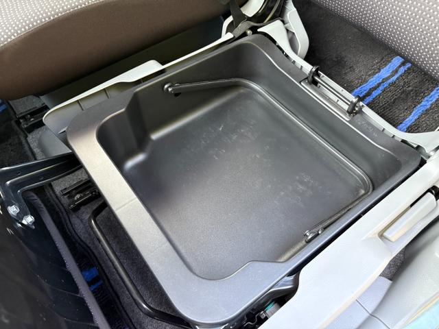 ＡＺワゴン ＸＧ　検Ｒ０９．７（44枚目）
