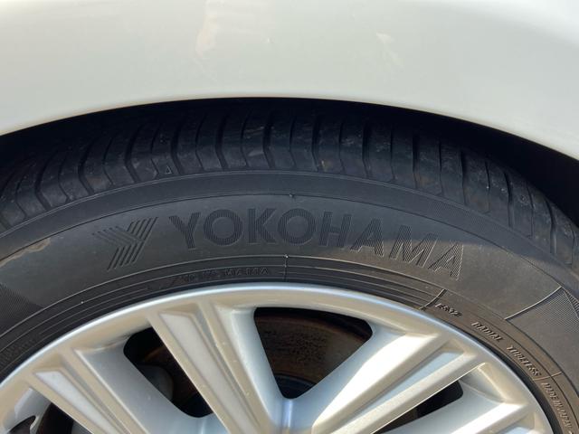 クラウンハイブリッド アスリートG 革シート/サンルーフ/ナビ/フルセグ/DVD再生/Bluetooth/バックカメラ/ETC/クルーズコントロール/パワーシート/スマートキー(9枚目)