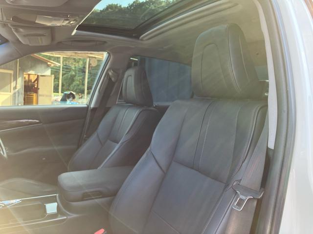 クラウンハイブリッド アスリートG 革シート/サンルーフ/ナビ/フルセグ/DVD再生/Bluetooth/バックカメラ/ETC/クルーズコントロール/パワーシート/スマートキー(27枚目)