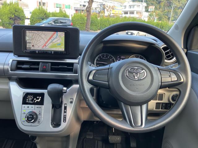 ピクシスジョイ Ｆ　Ｘ　ＳＡＩＩＩ　ナビ・フルセグＴＶ／ドライブレコーダー／スマートキー／レーンアシスト／クリアランスソナー／アイドリングストップ／スマートキー２個／記録簿／オートマチックハイビーム（3枚目）