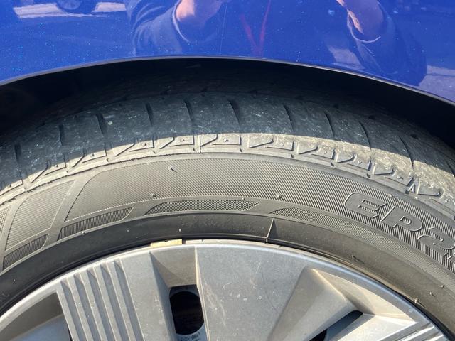 ノート X エマージェンシーブレーキ/レーンキープアシスト/ナビ/フルセグ/バックカメラ/DVD再生/ETC/Bluetooth/LEDヘッドライト/インテリキー/記録簿(9枚目)