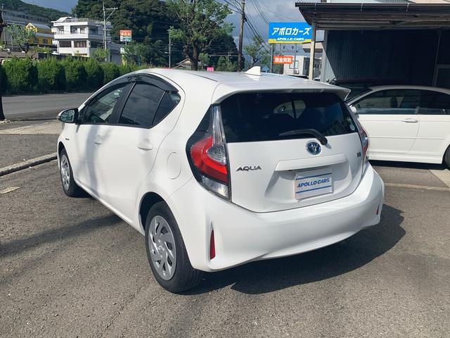 アクア Ｇソフトレザーセレクション　衝突被害軽減ブレーキ／レーンキープアシスト／ナビ／フルセグ／バックカメラ／ＤＶＤ再生／ＥＴＣ／Ｂｌｕｅｔｏｏｔｈ／ＬＥＤヘッドライト／スマートキー／クルーズコントロール（7枚目）