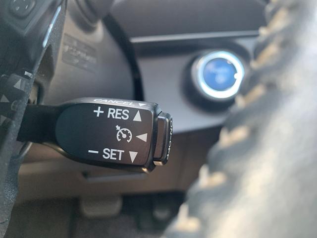 アクア Ｇソフトレザーセレクション　衝突被害軽減ブレーキ／レーンキープアシスト／ナビ／フルセグ／バックカメラ／ＤＶＤ再生／ＥＴＣ／Ｂｌｕｅｔｏｏｔｈ／ＬＥＤヘッドライト／スマートキー／クルーズコントロール（21枚目）