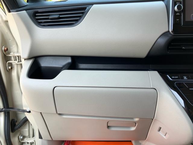 ルークス Ｘ　ツートンルーフ／３６０°ドラレコ／アラウンドビューモニター／フルセグ／ＤＶＤ再生／Ｂｌｕｅｔｏｏｔｈ／ＥＴＣ／両側パワースライドドア／エマージェンシーブレーキ／レーンキープアシストインテリジェントキー（29枚目）