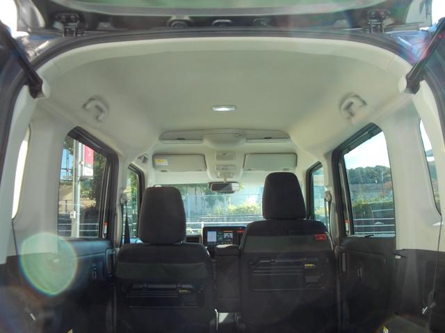 スペーシアギア ハイブリッドＸＺ　ターボ　９インチナビ／全方位バックモニター／両側電動スライドドア／シートヒーター左右／ハンドルヒーター／ＬＥＤライト（12枚目）