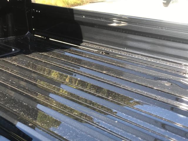 KCスペシャル 保証付 届出済未使用車 禁煙車 5速MT 三方開 衝突被害軽減ブレーキ オートマチックハイビーム オートライト キーレス 純正ラジオ 運転席エアバッグ 助手席エアバッグ ABS(12枚目)