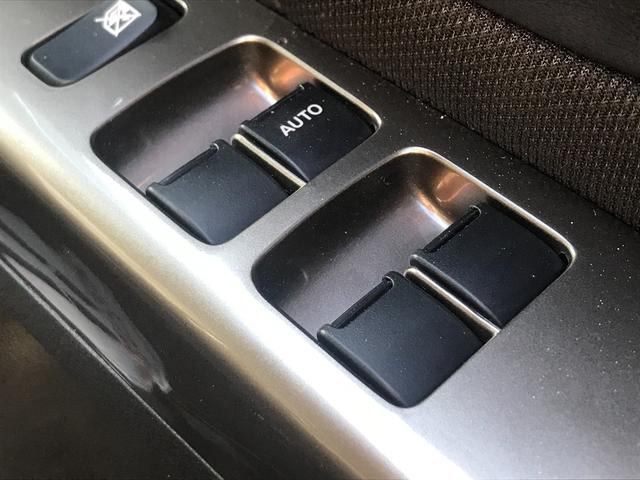 ベースグレード 保証付 衝突被害軽減ブレーキ メモリーナビ フルセグTV DVD再生 CD再生 電動スライドドア USB接続 アイドリングストップ シートヒーター HIDライト オートライト スマートキー(31枚目)