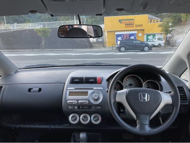 Honda Fit 1 3a 04 Silver M Km Details Japanese Used Cars Goo Net Exchange