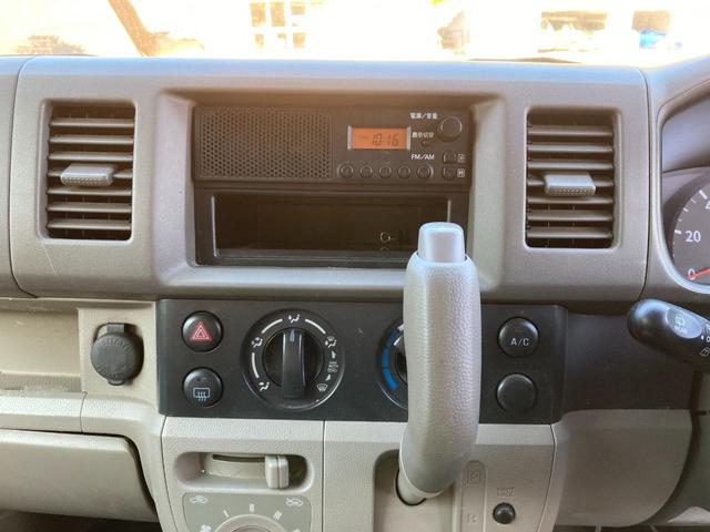 ＮＶ１００クリッパーバン ＤＸ　両側スライドドア　エアコン　パワステ　運転手席エアバッグ　オートマ（24枚目）
