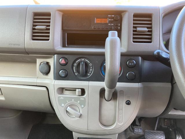 ＮＶ１００クリッパーバン ＤＸ　両側スライドドア　エアコン　パワステ　運転手席エアバッグ　オートマ（26枚目）