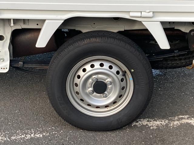 ＮＴ１００クリッパートラック ＤＸ　エアコン　パワステ　オートマ　運転手席エアバッグ　三方開　ＡＭ・ＦＭラジオ　走行４．７万キロ　修復歴なし　軽トラック　荷台馬付き（9枚目）