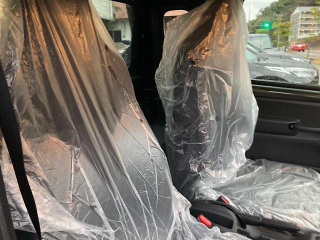 スーパーキャリイ Ｘ　届出済未使用車　禁煙車　点検記録簿　キーレス　エアコン　パワステ　パワーウィンドウ　運転手席エアバッグ　助手席エアバッグ　三方開　オートマ（12枚目）