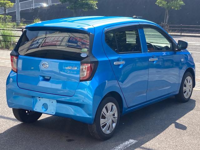 ミライース Ｘ　ＳＡＩＩＩ　衝突被害軽減ブレーキ　クリアランスソナー　ＬＥＤヘッドランプ　ＣＶＴ　アイドリングストップ　キーレスエントリー　オートマチックハイビーム　電動格納ドアミラー　走行５．２万ｋｍ（4枚目）