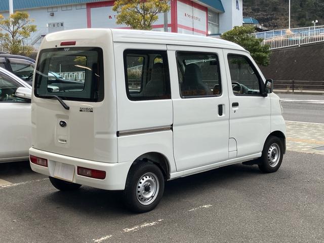 サンバーバン ＶＢ　／２ＷＤ／ＡＴ４速／ハイルーフ／エアコン／パワステ／ダブルエアバッグ／両側スライドドア／スペアキー／型式Ｓ３２１Ｂ／リアワイパー／取説（4枚目）