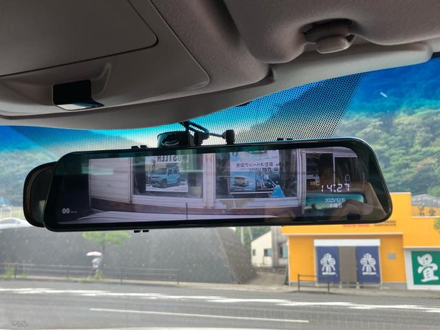 クラウン アスリートＳ　ＥＴＣ／Ｂｌｕｅｔｏｏｔｈ接続／ＣＤ・ＤＶＤ再生／バックカメラ／エアロ／１８インチアルミホイール／スマートキー／プッシュスタート／パワーシート（27枚目）