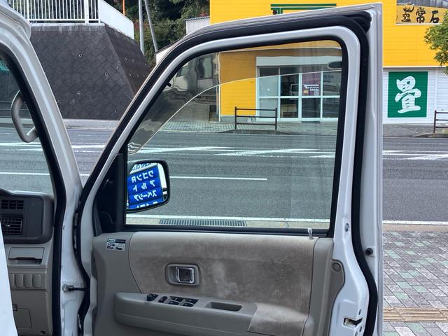 アトレーワゴン カスタムターボＲＳ　社外アルミホイール／両側スライドドア／キーレスエントリー／ベンチシート／車検令和８年１０月／オートマ（10枚目）