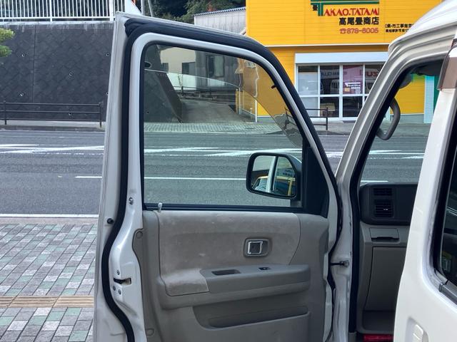 アトレーワゴン カスタムターボＲＳ　社外アルミホイール／両側スライドドア／キーレスエントリー／ベンチシート／車検令和８年１０月／オートマ（17枚目）