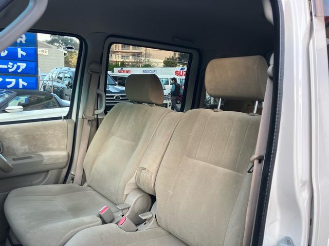 アトレーワゴン カスタムターボＲＳ　社外アルミホイール／両側スライドドア／キーレスエントリー／ベンチシート／車検令和８年１０月／オートマ（19枚目）