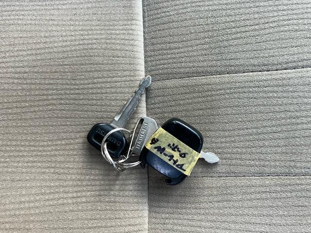 アトレーワゴン カスタムターボＲＳ　社外アルミホイール／両側スライドドア／キーレスエントリー／ベンチシート／車検令和８年１０月／オートマ（30枚目）