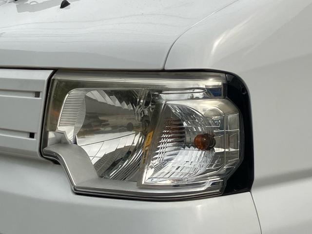 ミニキャブトラック 　切り替え式４ＷＤ　ＨＩＬＯ切替　５速マニュアル　エアコン　パワステ　三方開　ゲートチェーン　鳥居　作業灯　運転席エアバック　軽トラック（20枚目）