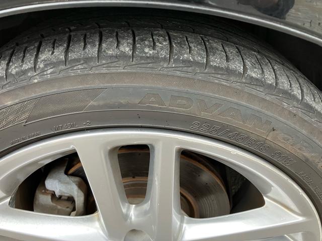 クラウン アスリート　ＴＲＤエアロ　ＥＴＣ／ナビ・テレビ／バックカメラ／ＣＤ・ＤＶＤ再生／プッシュスタート／スマートキー／パワーシート／１８インチアルミホイール／クルーズコントロール／車検整備付き（10枚目）