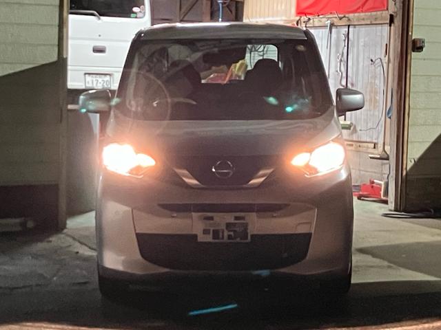 デイズ Ｂ　ナビ・テレビ／Ｂｌｕｅｔｏｏｔｈ接続／バックカメラ／ＣＤ・ＤＶＤ再生／ＥＴＣ／キーレスエントリー／クリアランスソナー／ベンチシート／車検整備付き（6枚目）