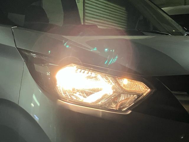 デイズ Ｂ　ナビ・テレビ／Ｂｌｕｅｔｏｏｔｈ接続／バックカメラ／ＣＤ・ＤＶＤ再生／ＥＴＣ／キーレスエントリー／クリアランスソナー／ベンチシート／車検整備付き（8枚目）