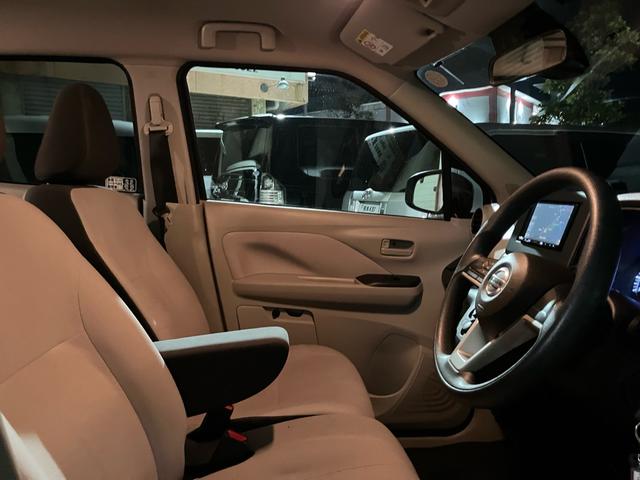 デイズ Ｂ　ナビ・テレビ／Ｂｌｕｅｔｏｏｔｈ接続／バックカメラ／ＣＤ・ＤＶＤ再生／ＥＴＣ／キーレスエントリー／クリアランスソナー／ベンチシート／車検整備付き（10枚目）