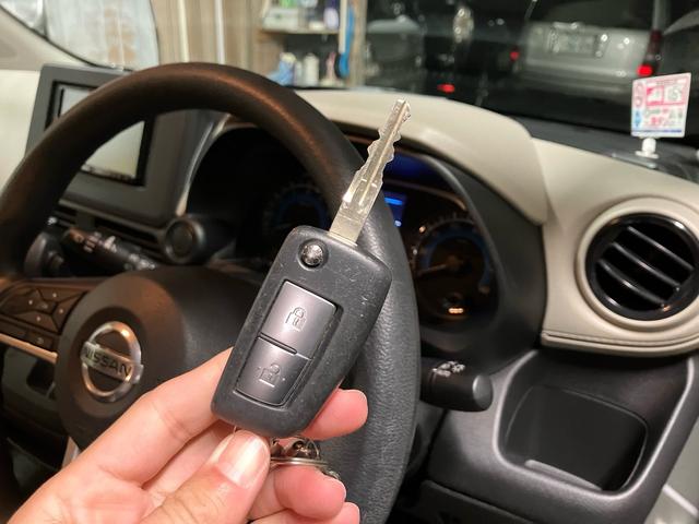 デイズ Ｂ　ナビ・テレビ／Ｂｌｕｅｔｏｏｔｈ接続／バックカメラ／ＣＤ・ＤＶＤ再生／ＥＴＣ／キーレスエントリー／クリアランスソナー／ベンチシート／車検整備付き（35枚目）