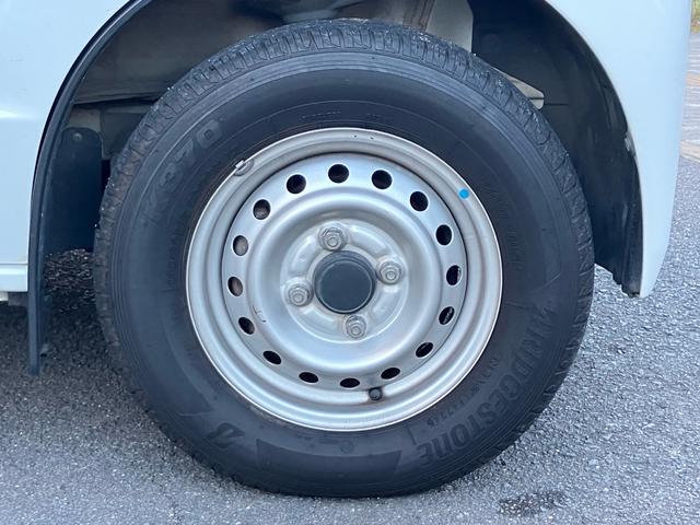 ＮＶ１００クリッパーバン ＤＸ　５ＡＧＳ／キーレスエントリー／両側スライドドア／デュアルエアバッグ／エアコン／車検整備付き（8枚目）