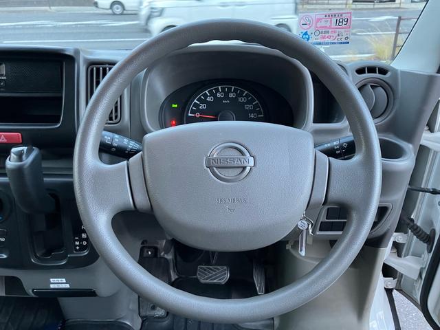 ＮＶ１００クリッパーバン ＤＸ　５ＡＧＳ／キーレスエントリー／両側スライドドア／デュアルエアバッグ／エアコン／車検整備付き（13枚目）