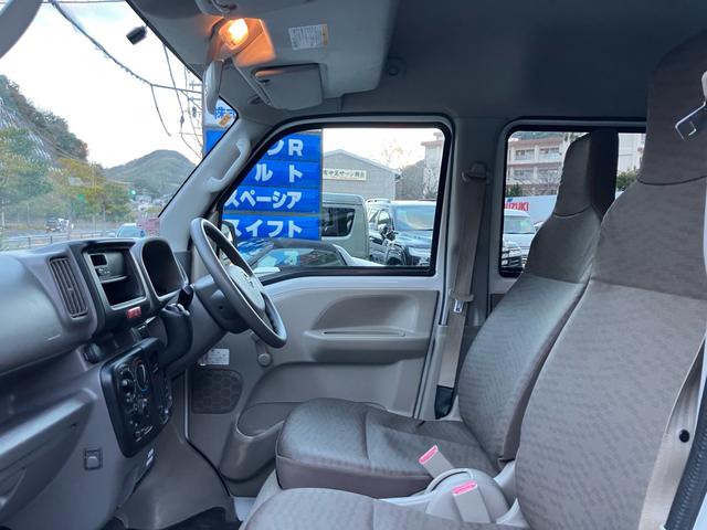 ＮＶ１００クリッパーバン ＤＸ　５ＡＧＳ／キーレスエントリー／両側スライドドア／デュアルエアバッグ／エアコン／車検整備付き（17枚目）