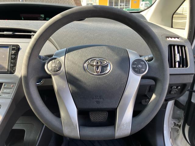 プリウス Ｓ　ナビ・テレビ／バックカメラ／Ｂｌｕｅｔｏｏｔｈ接続／ＣＤ・ＤＶＤ再生／プッシュスタート／スマートキー／ワンオーナー／禁煙車／記録簿／車検整備付き（10枚目）