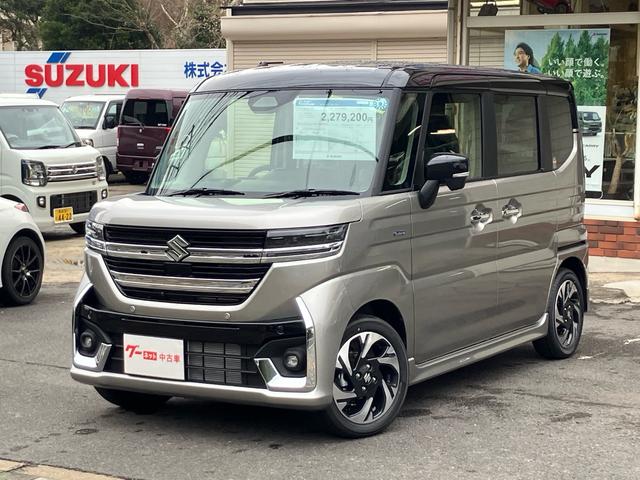 スペーシアカスタム ハイブリッドＸＳ　届出済未使用車／ナビ・フルセグＴＶ／Ｂｌｕｅｔｏｏｔｈ接続／パーキングセンサー／ヘッドアップディスプレイ／ＬＥＤヘッドランプ／両側電動スライドドア／ステアリングヒーター／１５インチＡＷ（4枚目）