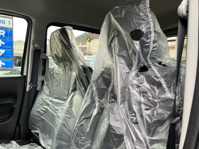 スペーシアカスタム ハイブリッドＸＳ　届出済未使用車／ナビ・フルセグＴＶ／Ｂｌｕｅｔｏｏｔｈ接続／パーキングセンサー／ヘッドアップディスプレイ／ＬＥＤヘッドランプ／両側電動スライドドア／ステアリングヒーター／１５インチＡＷ（30枚目）