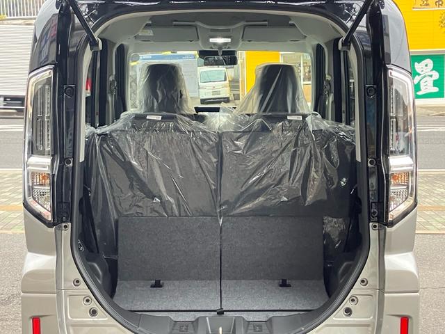 スペーシアカスタム ハイブリッドＸＳ　届出済未使用車／ナビ・フルセグＴＶ／Ｂｌｕｅｔｏｏｔｈ接続／パーキングセンサー／ヘッドアップディスプレイ／ＬＥＤヘッドランプ／両側電動スライドドア／ステアリングヒーター／１５インチＡＷ（39枚目）