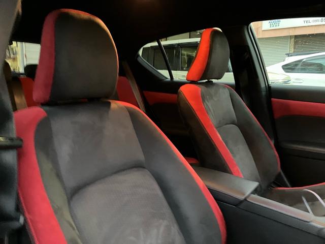 CT CT200h Fスポーツ ナビ・フルセグTV/Bluetooth接続/LEDヘッドランプ/レーダークルーズコントロール/パワーシート/シートヒーター/プッシュスタート/バックカメラ/スマートキー(12枚目)