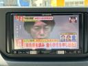Ｌ　ＳＡ　／衝突被害軽減ブレーキ／横滑り防止装置／アイドリングストップ／ＳＤナビ／ワンセグＴＶ／Ｂｌｕｅｔｏｏｔｈ／ＤＶＤ再生／バックカメラ／キーレスエントリー／電動格納ドアミラー／ベンチシート（16枚目）