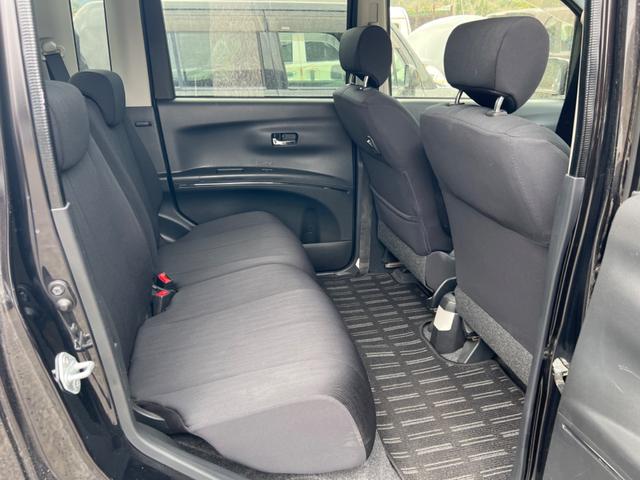 タントエグゼ カスタムＧ　ＰＷ　電格ミラー　助手席エアバック　ＡＣ　キ－フリ－　ＰＳ　運転席エアバック　ＡＢＳ　衝突安全ボディ　スマ－トキ－（8枚目）