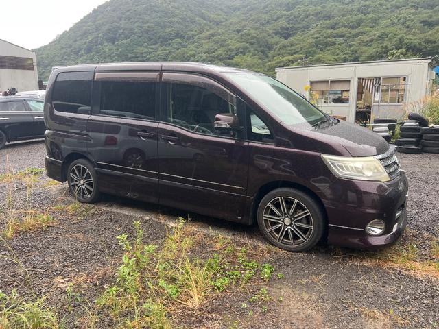 セレナ ハイウェイスター(3枚目)