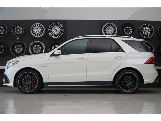 GLE63 S 4マチック パノラミックスライディングルーフ 21インチマットブラックアルミホイール AMGドライバーズパッケージ エアマティックサスペンション アダプティブブレーキ シートベンチレーター シートヒーター(9枚目)