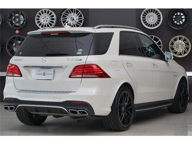 GLE63 S 4マチック パノラミックスライディングルーフ 21インチマットブラックアルミホイール AMGドライバーズパッケージ エアマティックサスペンション アダプティブブレーキ シートベンチレーター シートヒーター(10枚目)