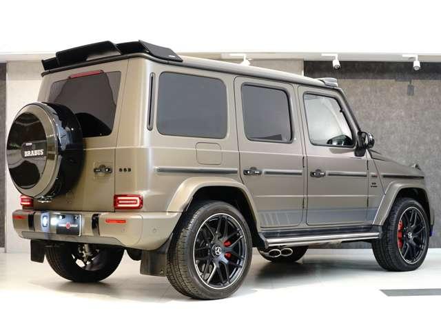 Ｇクラス Ｇ６３　マヌファクトゥーアエディション　４ＷＤ　ブラバス　マンソリールーフライト取付済　ブラバスフロントスポイラー　ブラバスルーフスポイラー　純正ＡＭＧ２２インチ７ツインスポークＡＷ　ＡＭＧ強化ブレーキシステム　フリップダウン　ＤＶＤ（7枚目）