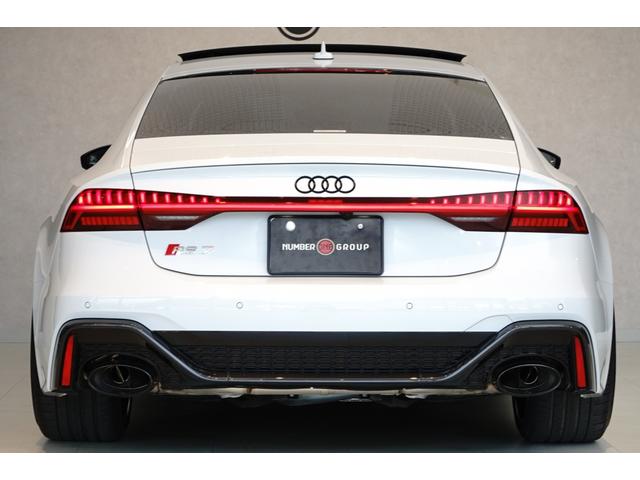 アウディ ＲＳ７スポーツバック