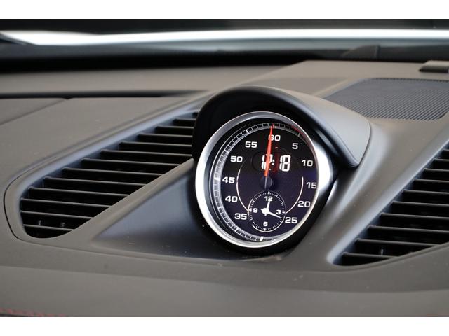 ９１１ ９１１カレラ　カブリオレ　スポーツクロノパッケージ　赤レザー　赤幌　社外チタンマフラー　純正マフラー付き　シートヒーター　カレラ２０ｉｎアルミホイール（22枚目）