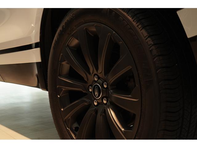 レンジローバーヴェラール Ｒ　ダイナミック　ＳＥ　３８０ＰＳ　ブラックパック　ブラックＳＲ　ドライブパック　パークパック　ステリングヒーター　ＭＥＲＩＤＩＡＮ　２０ＡＷ（9枚目）