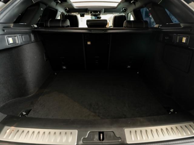 レンジローバーヴェラール Ｒ　ダイナミック　ＳＥ　３８０ＰＳ　ブラックパック　ブラックＳＲ　ドライブパック　パークパック　ステリングヒーター　ＭＥＲＩＤＩＡＮ　２０ＡＷ（33枚目）
