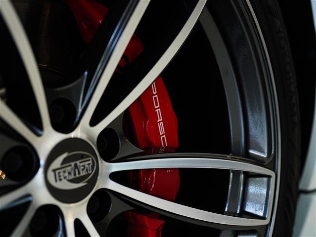 マカン マカン ターボ スポクロ エアサス ACC パノラマSR カーボンインテリア カーボンステアリング 21AW(10枚目)